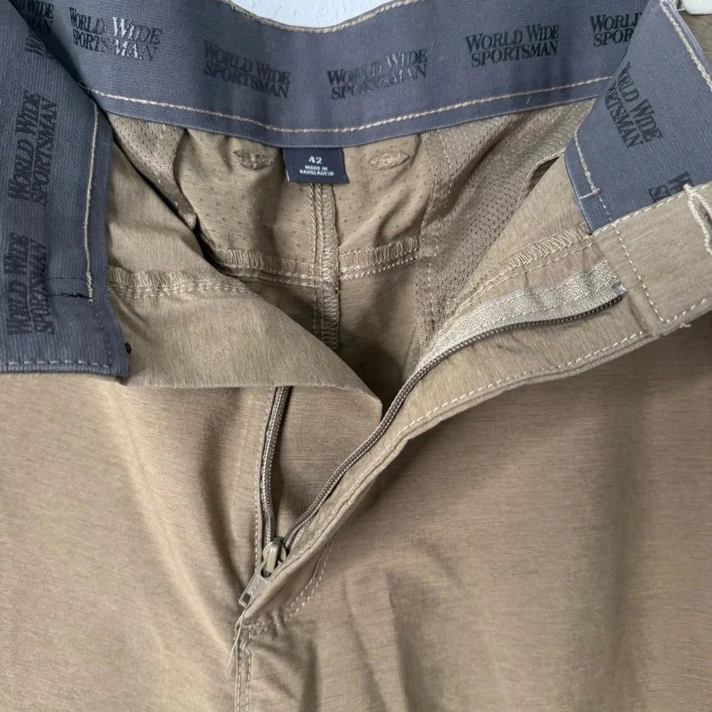 World Wide Sportsman Mens Fishing Shorts Khaki Brown Performance Utility Size 42